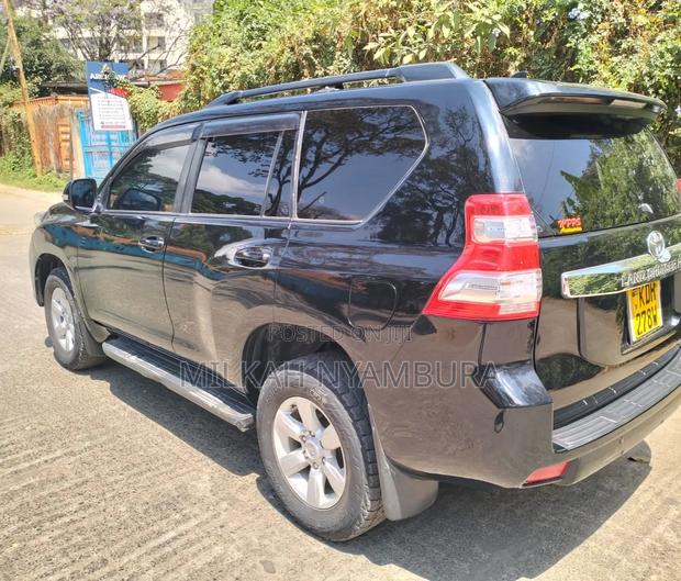 Toyota Land Cruiser Prado 2015 Black