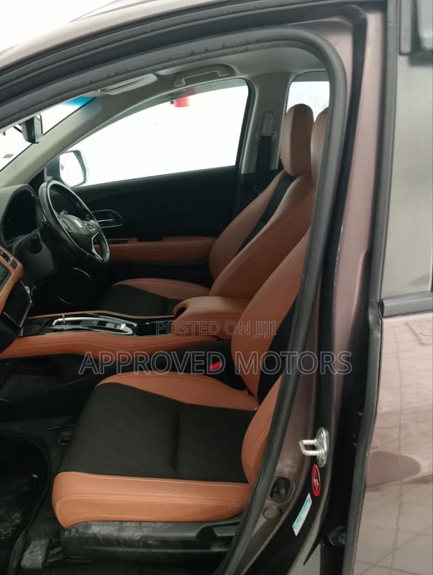 Honda Vezel 2020 Brown