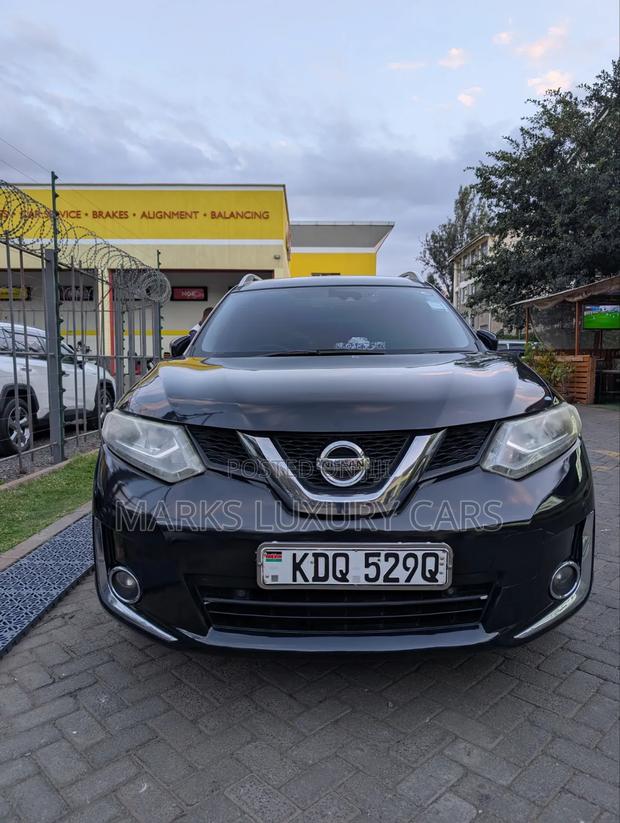 Nissan X-Trail 2.0 Petrol AWD 2016 Black