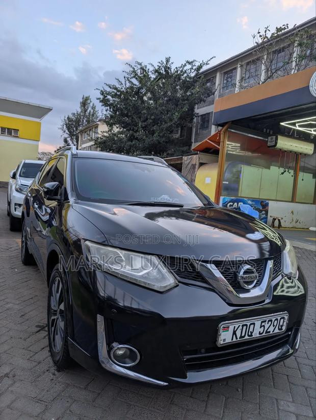 Nissan X-Trail 2.0 Petrol AWD 2016 Black