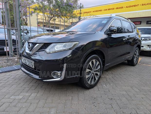 Nissan X-Trail 2.0 Petrol AWD 2016 Black