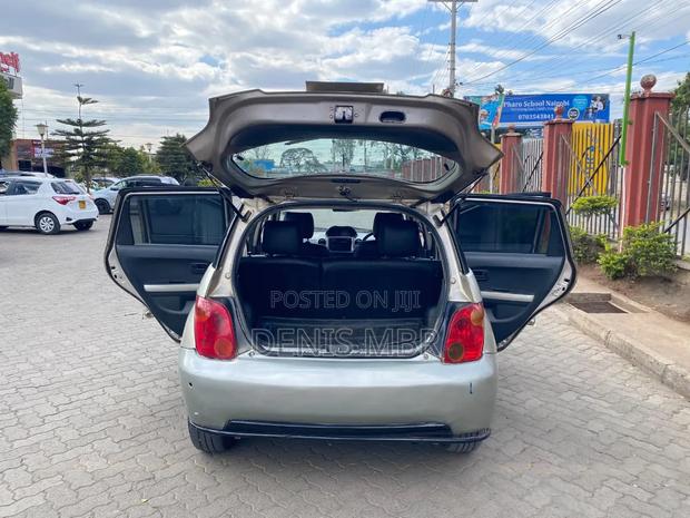 Toyota IST 2005 Gray