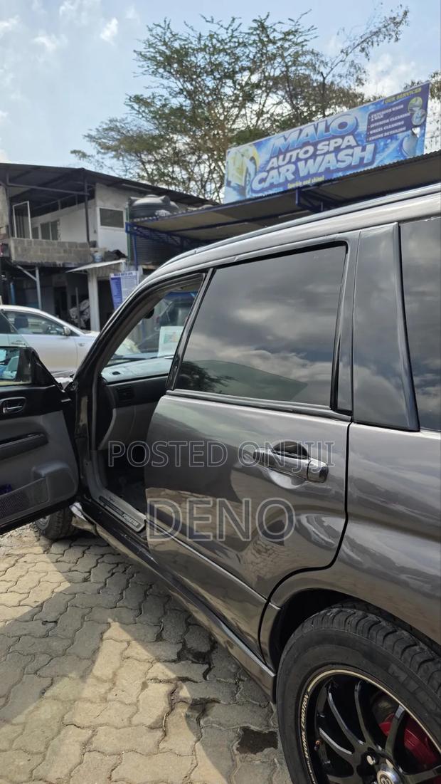 Subaru Forester 2006 Gray
