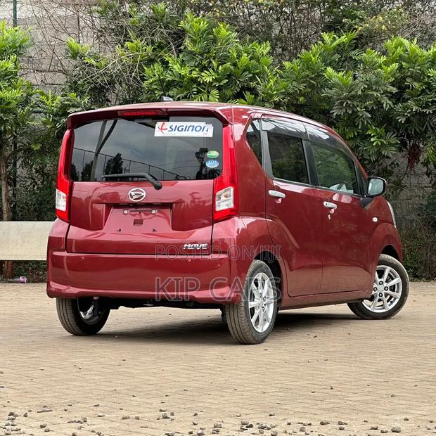 Daihatsu Move 2019 Red