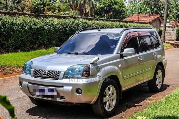 Nissan X-Trail 2006 Silver