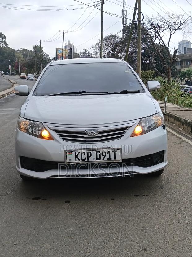 Toyota Allion 2010 Silver
