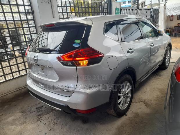 Nissan X-Trail 2.0 Hybrid AWD 2020 Silver
