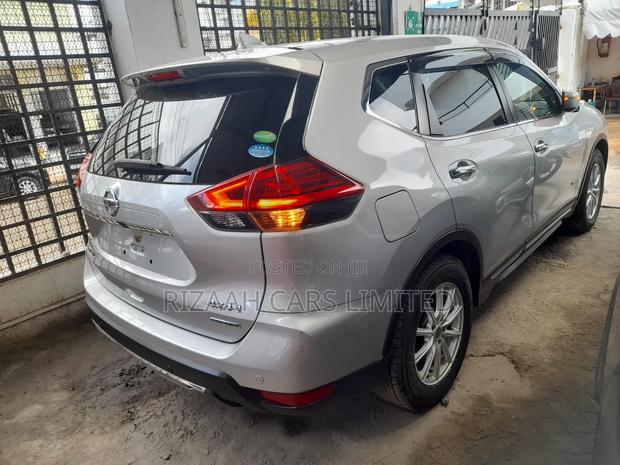 Nissan X-Trail 2.0 Hybrid AWD 2020 Silver