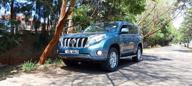 Toyota Land Cruiser Prado 2010 Blue