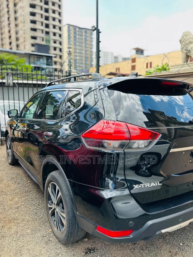 Nissan X-Trail 2.0 Petrol AWD 2018 Black