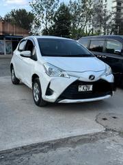 Toyota Vitz 2018 White for sale