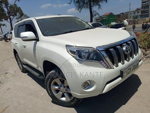 Toyota Land Cruiser Prado 2012 White