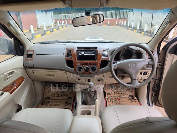 Toyota Hilux 2008 Brown