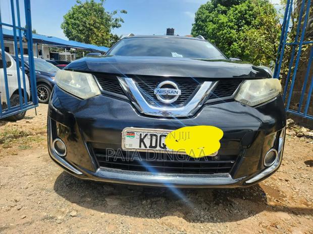 Nissan X-Trail 2.0 Petrol FWD 2016 Black