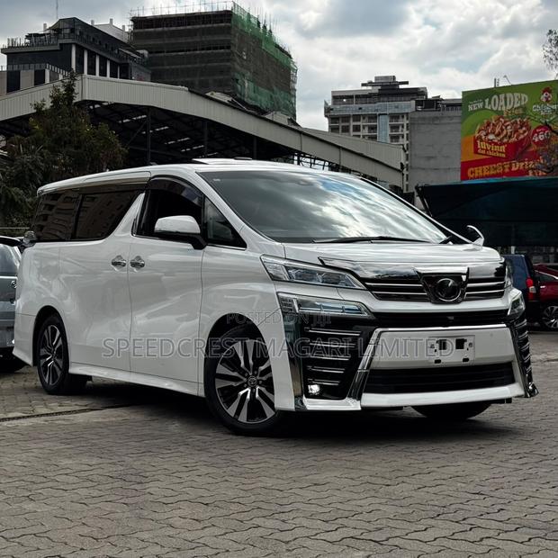 Toyota Vellfire 2019 White