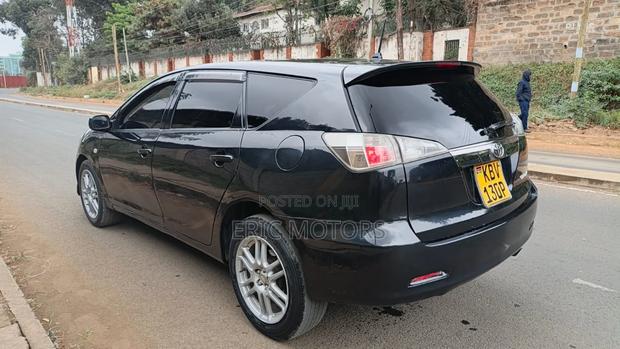 Toyota Caldina 2006 Black