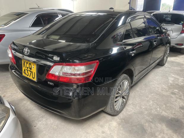 Toyota Premio 1.8 FWD 2013 Black