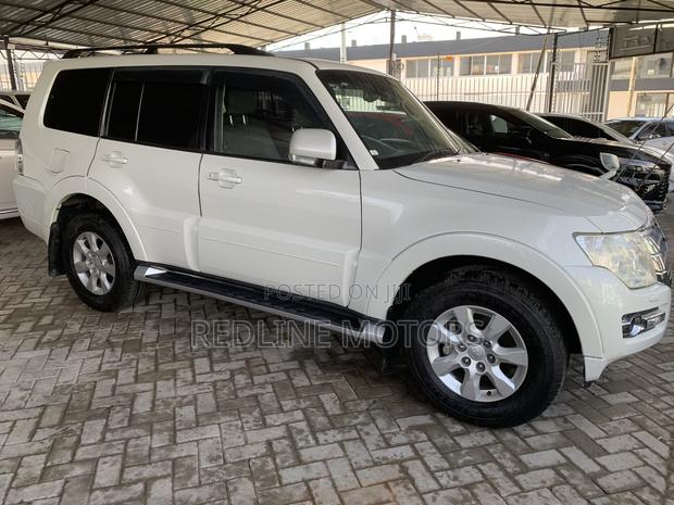 Mitsubishi Pajero Exceed 2019 White
