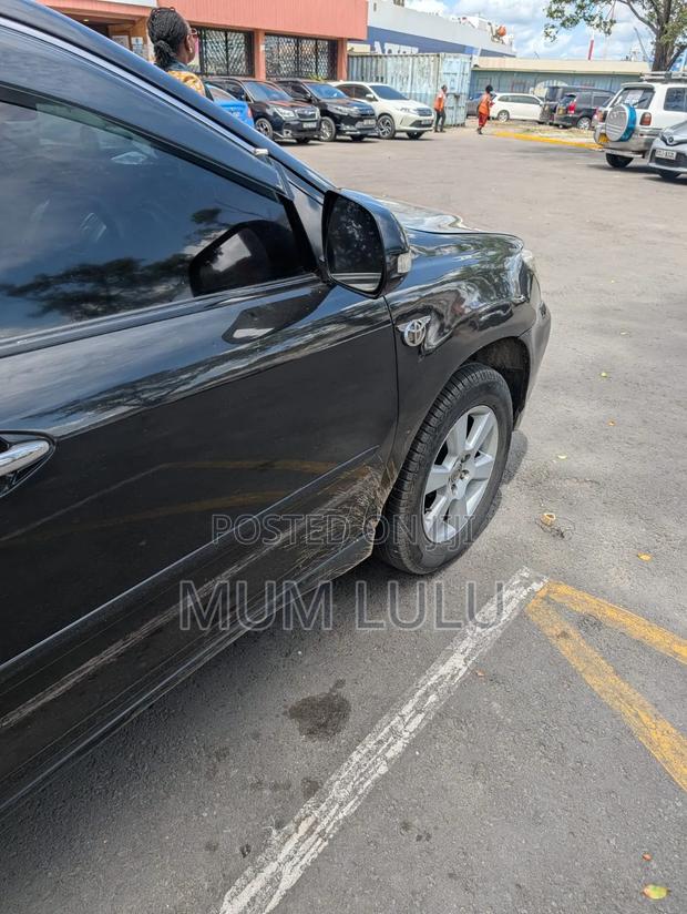 Toyota Harrier 2.4 2007 Black