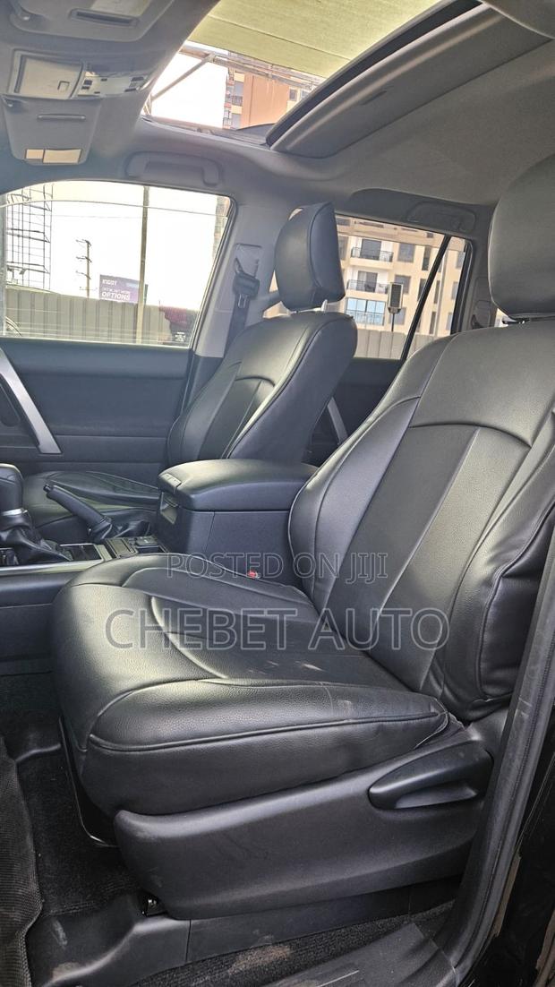 Toyota Land Cruiser Prado 2.8 2020 Black