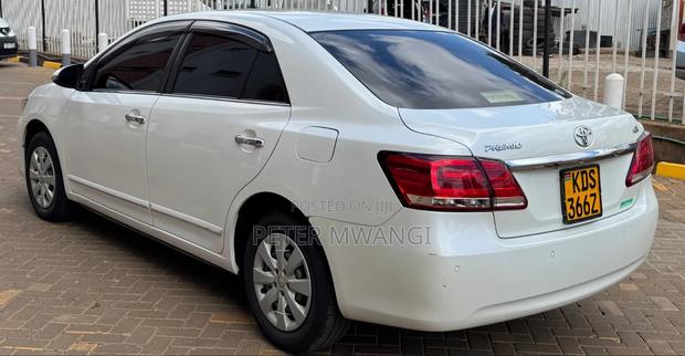 Toyota Premio 2018 White