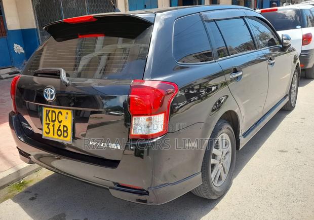 Toyota Corolla Fielder 2015 Black