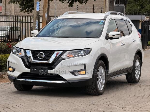 Nissan X-Trail 2.0 Petrol AWD 2019 White