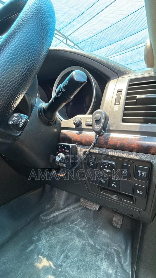 Toyota Land Cruiser 4.5 V8 TD STD 2011 Gray