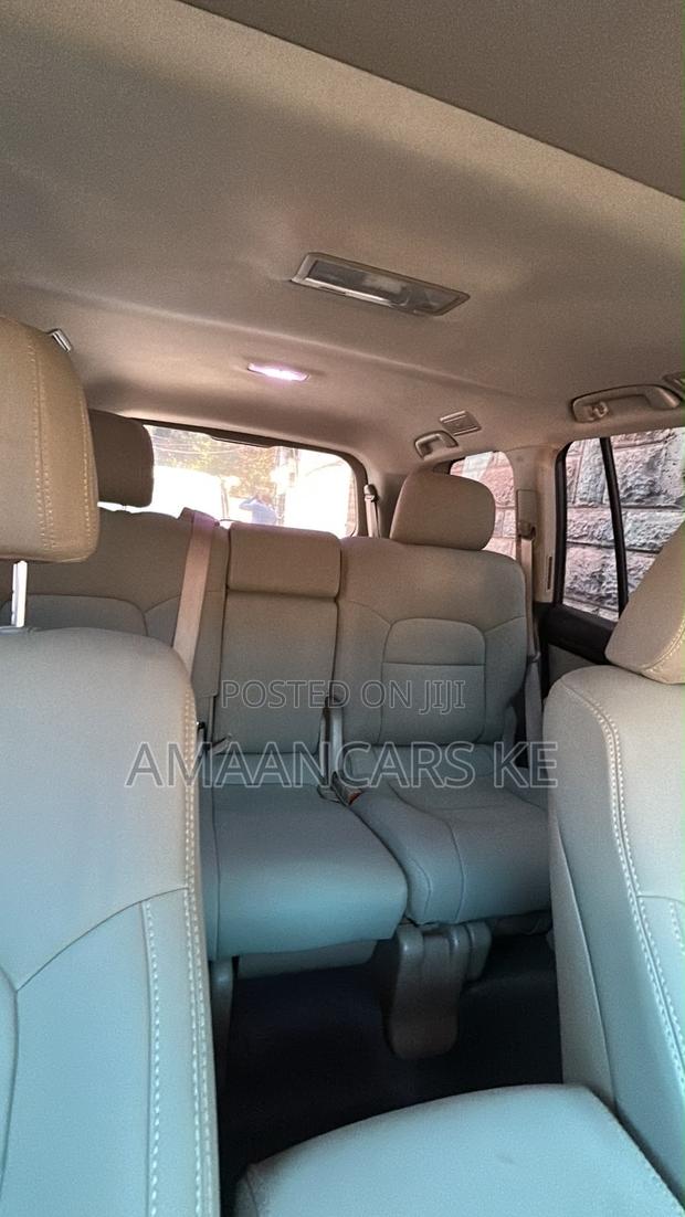 Toyota Land Cruiser 4.5 V8 TD STD 2011 Gray