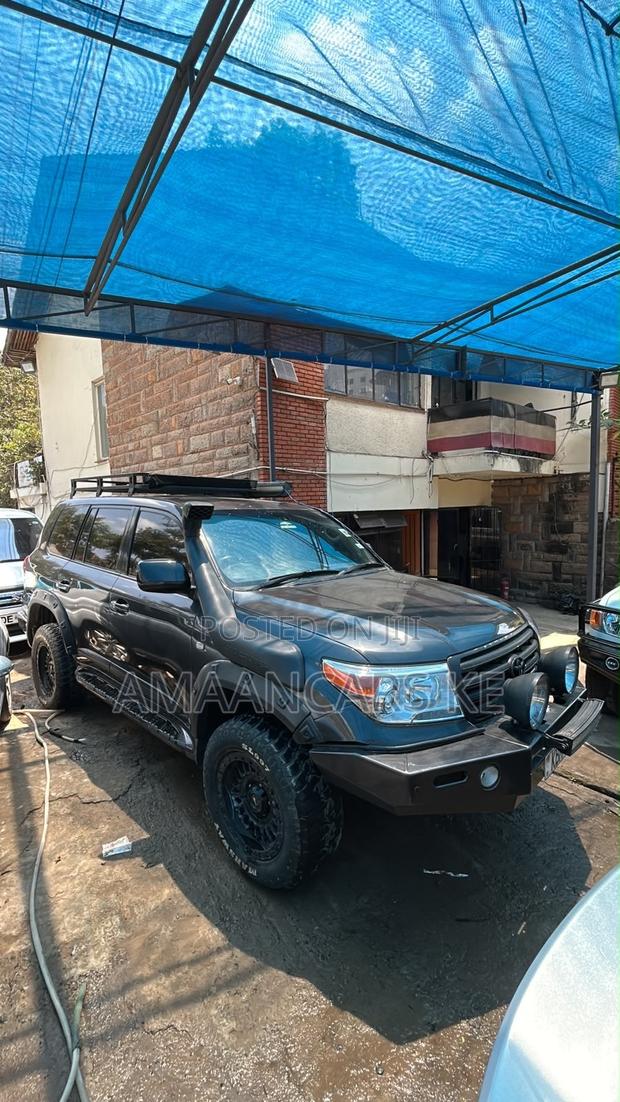 Toyota Land Cruiser 4.5 V8 TD STD 2011 Gray