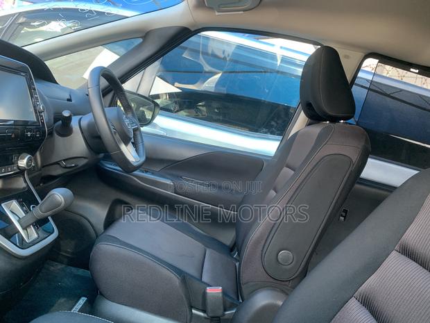 Nissan Serena 2019 Purple