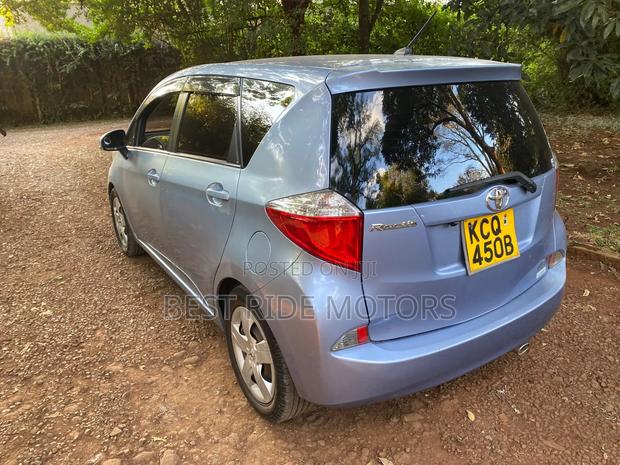 Toyota Ractis 1.5 FWD 2011 Black