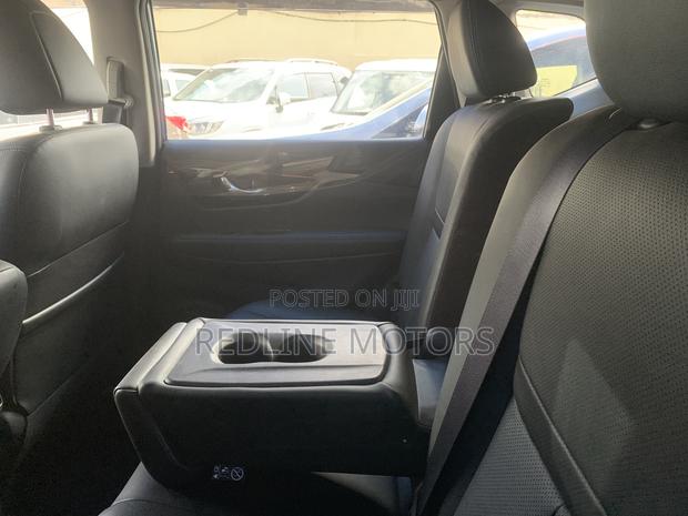 Nissan X-Trail 2.0 Petrol AWD 2019 Purple