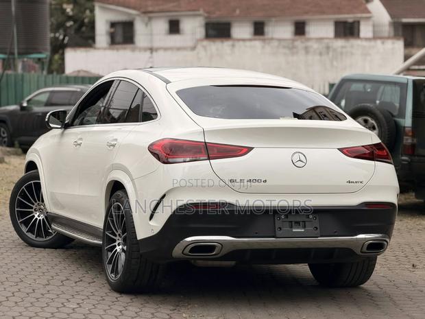 Mercedes-Benz GLE-Class GLE 400d 4MATIC 2020 White