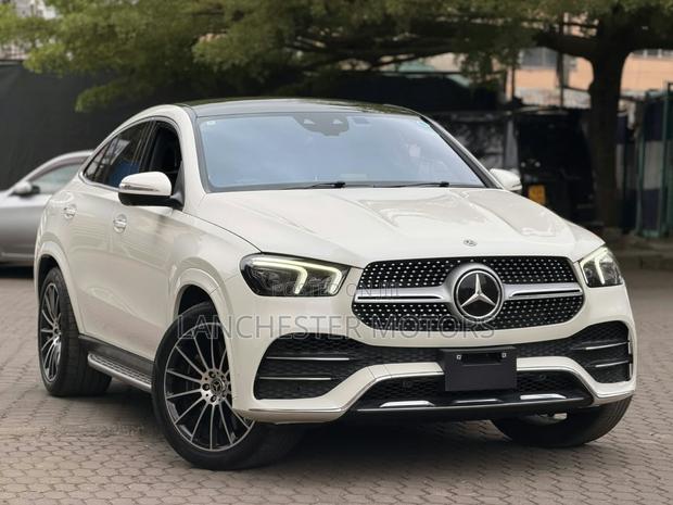 Mercedes-Benz GLE-Class GLE 400d 4MATIC 2020 White