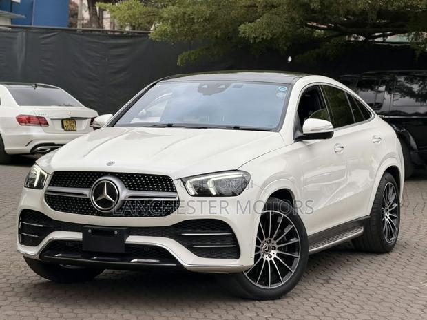 Mercedes-Benz GLE-Class GLE 400d 4MATIC 2020 White