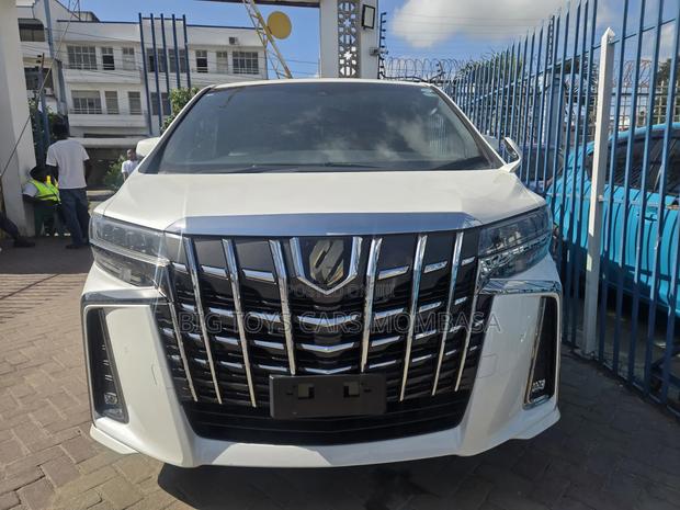 Toyota Alphard 2020 White