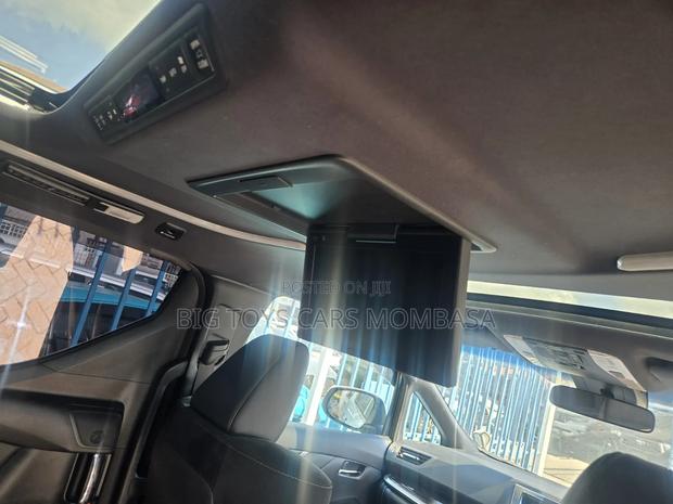 Toyota Alphard 2020 White