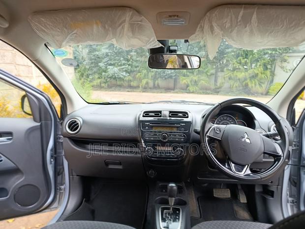 Mitsubishi Mirage 2019 Gray