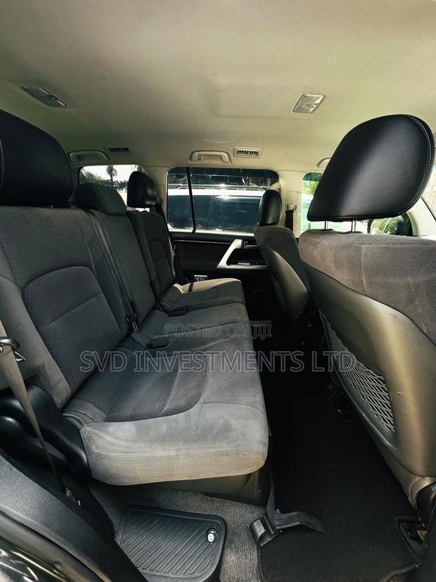Toyota Land Cruiser 4.5 V8 GL 2015 Gray