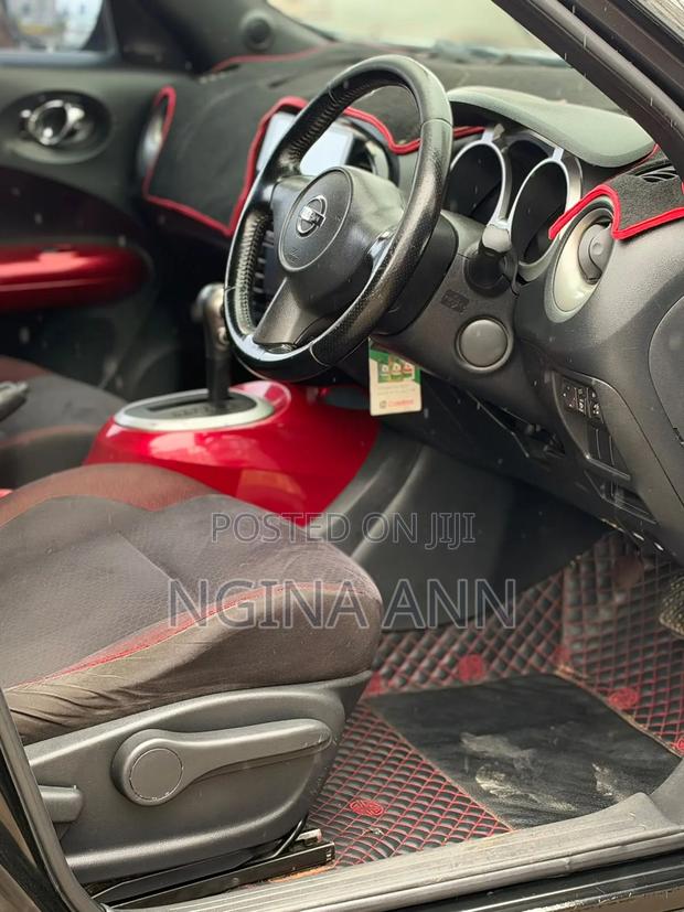 Nissan Juke 2011 Black
