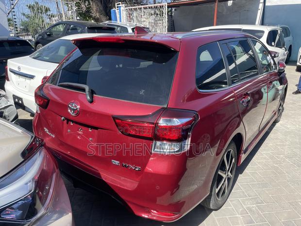 Toyota Corolla Fielder 1.5 Petrol FWD 2019 Maroon