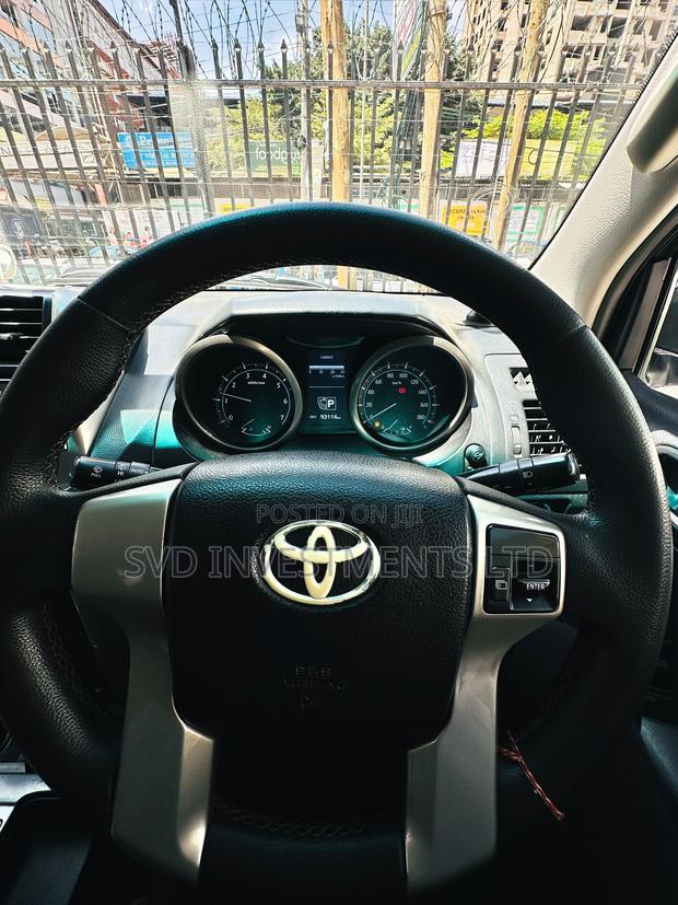 Toyota Land Cruiser Prado 4.0 2009 White