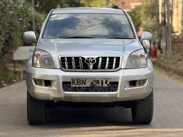 Toyota Land Cruiser Prado 2003 Silver