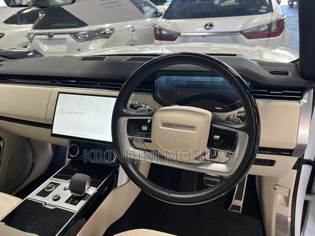 Land Rover Range Rover 2024 White