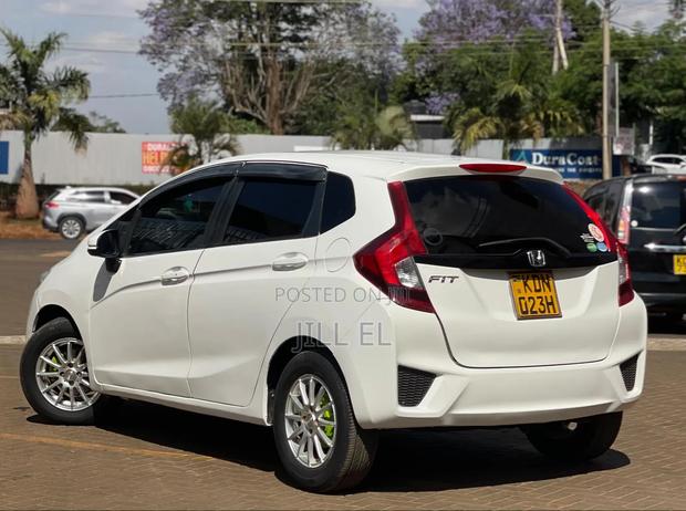 Honda Fit 2016 White