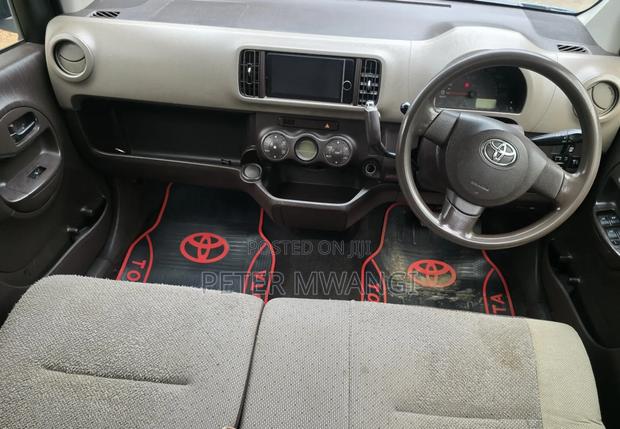Toyota Passo 2014 Blue