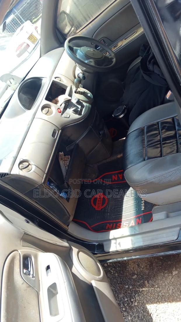 Toyota Sienta 2005 Black