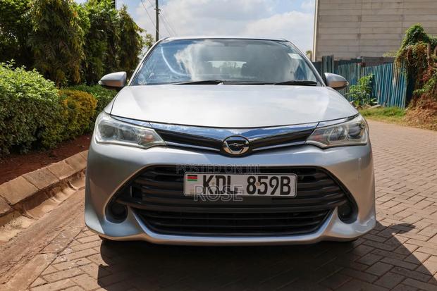 Toyota Corolla Fielder 2015 Gray