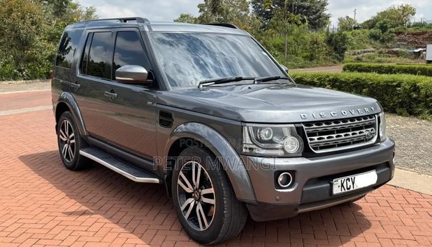 Land Rover Discovery 2015 Gray